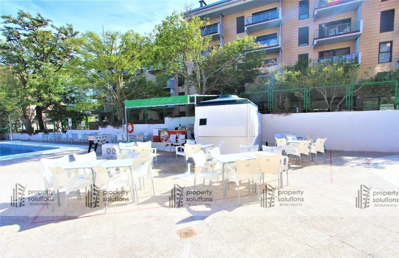 508 Piscis: Mountain-View Apartment with Pool Benalmadena